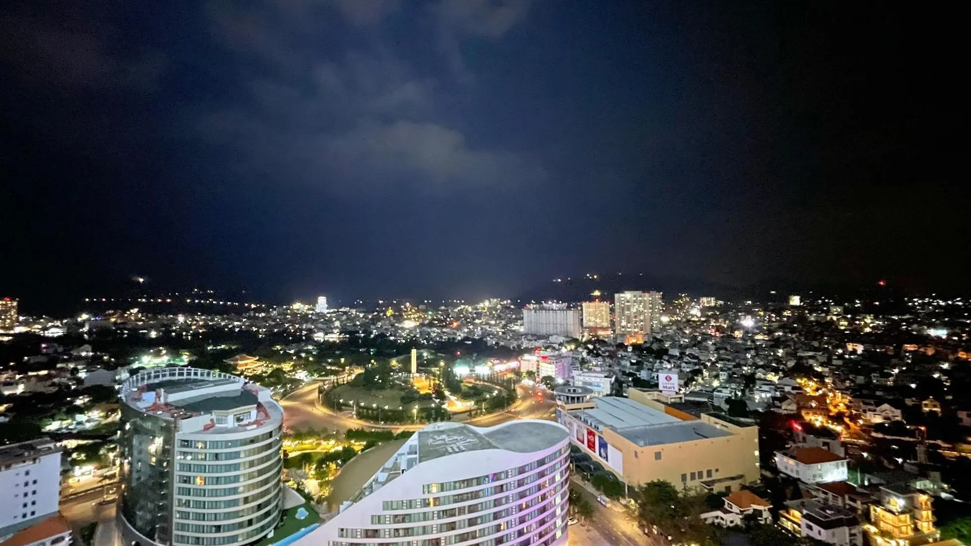 The Song Vung Tau Garnet Apartments 0*,  베트남